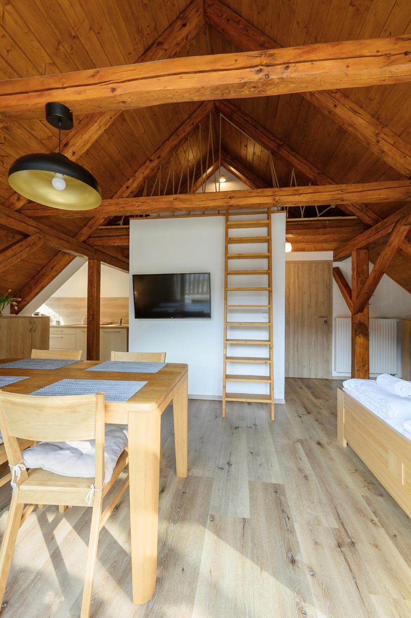 Apartmany Mezivodi Kycera Εξωτερικό φωτογραφία